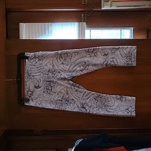 Lululemon leggings. Brand new. No tags. size 10